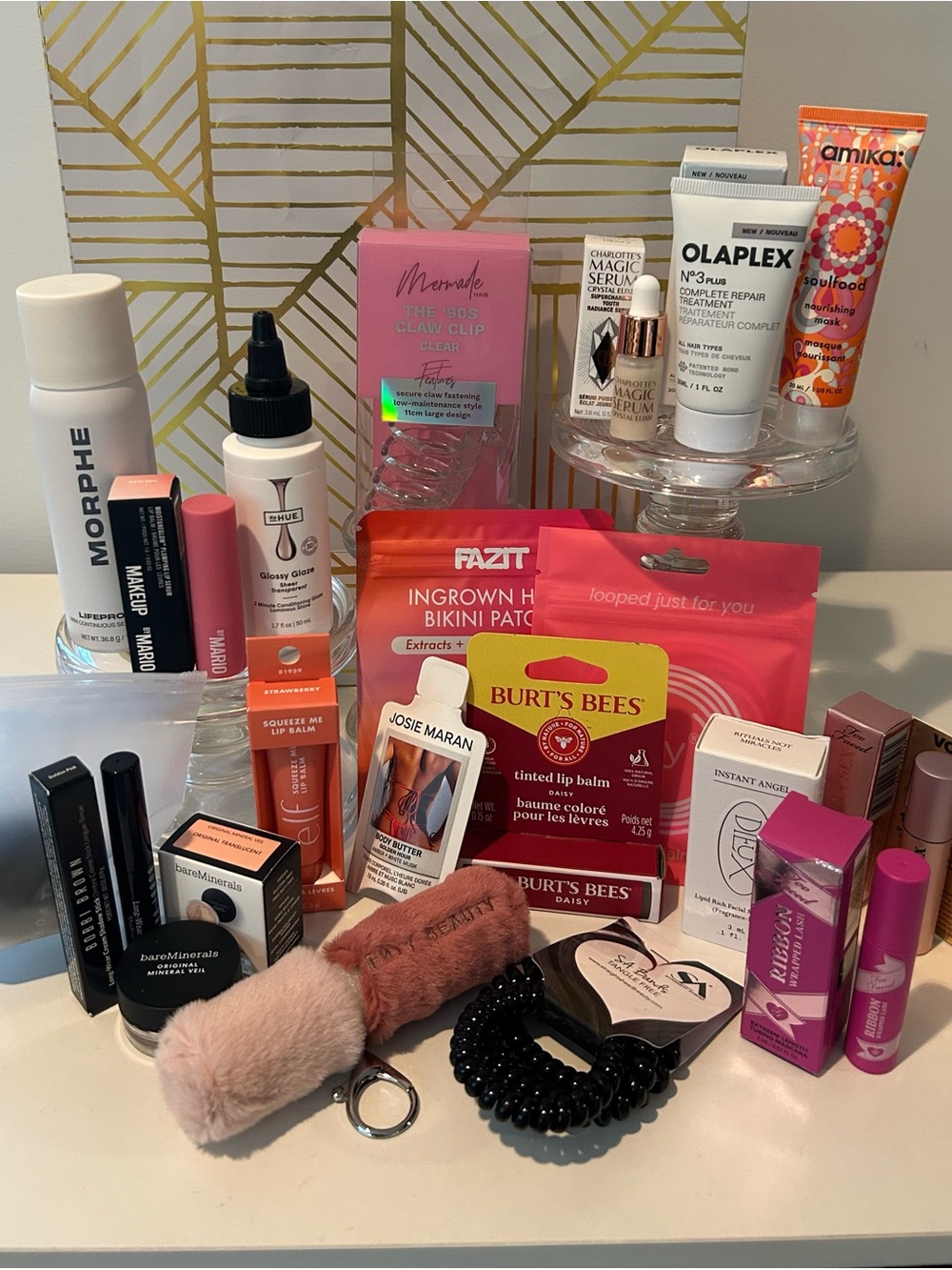 ✨ 20-Piece Beauty Bundle with 7 Full-Size Items | Haircare, Skincare & Makeup - Picture 2 of 9